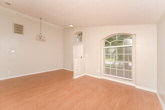 30823 Birdhouse Dr in Wesley Chapel, FL - Building Photo - Building Photo