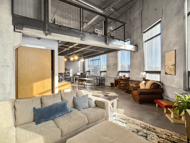 Gateway Lofts