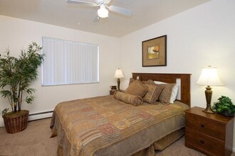 Hyde Park North in Colorado Springs, CO - Building Photo - Building Photo