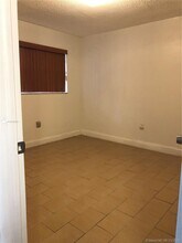 2498 SW 17th Ave-Unit -4308 in Miami, FL - Building Photo - Building Photo