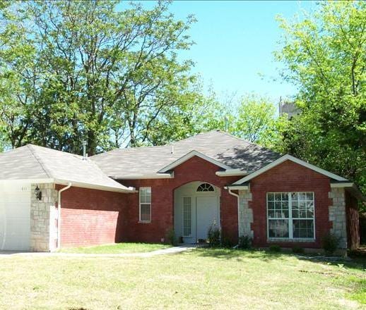 411 Park Dr