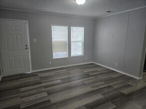 7071 Greenbrier Village Dr in Lakeland, FL - Building Photo - Building Photo