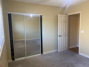 760 Crestwood Dr in Kingman, AZ - Building Photo - Building Photo