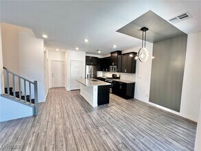 20 Barbara Ln in Las Vegas, NV - Building Photo - Building Photo