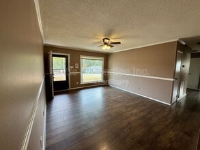 101 Teks St in Florence, AL - Building Photo - Building Photo