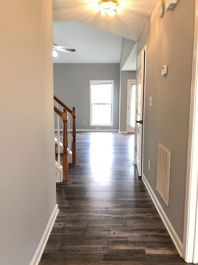 333 Newcastle Ln in Winchester, KY - Building Photo - Building Photo