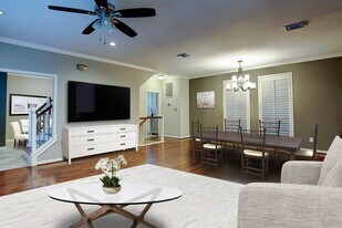 1408 W Webster St in Houston, TX - Building Photo