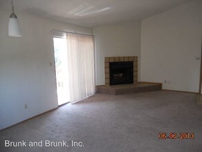 6807 Delmonico Dr in Colorado Springs, CO - Building Photo - Building Photo