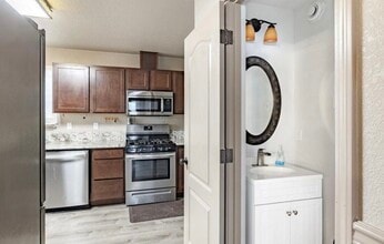 2942 N Terrell Dr in Wasilla, AK - Building Photo - Building Photo