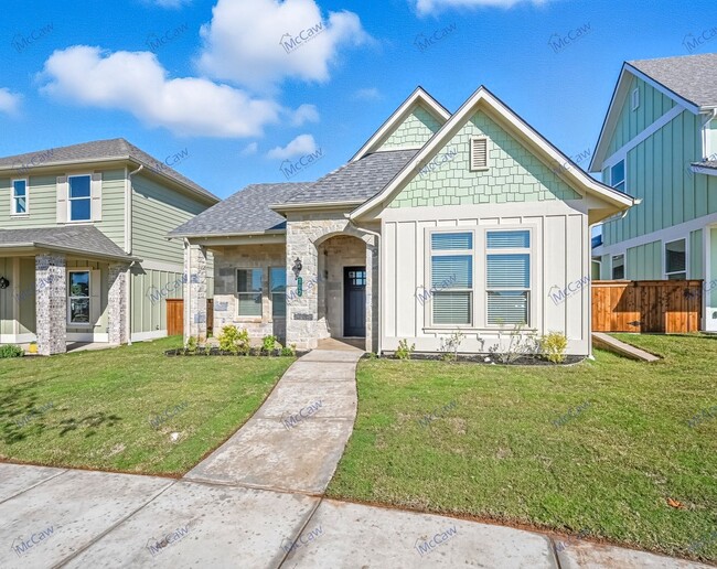 102 Cardinal Wds in Granbury, TX - Building Photo - Building Photo