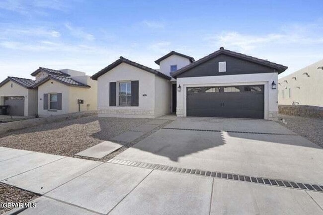 905 Cottage Pl in El Paso, TX - Building Photo - Building Photo