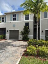 779 SE 18th St in Florida City, FL - Building Photo