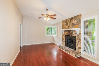 3106 Arden Way SW in Snellville, GA - Foto de edificio - Building Photo