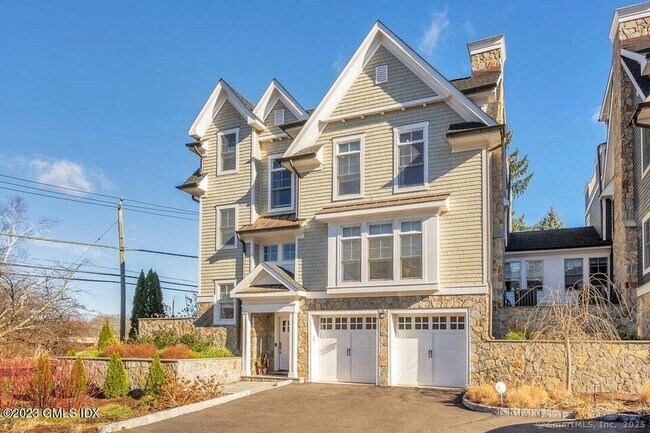 property at 1 Home Pl