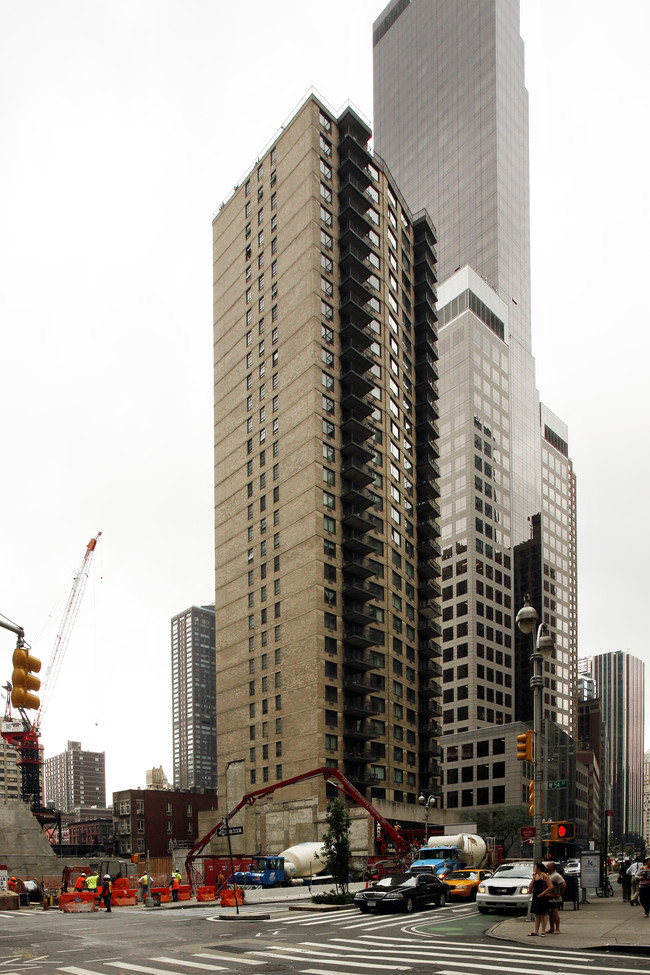 La Premier Apartments in New York, NY - Building Photo - Building Photo