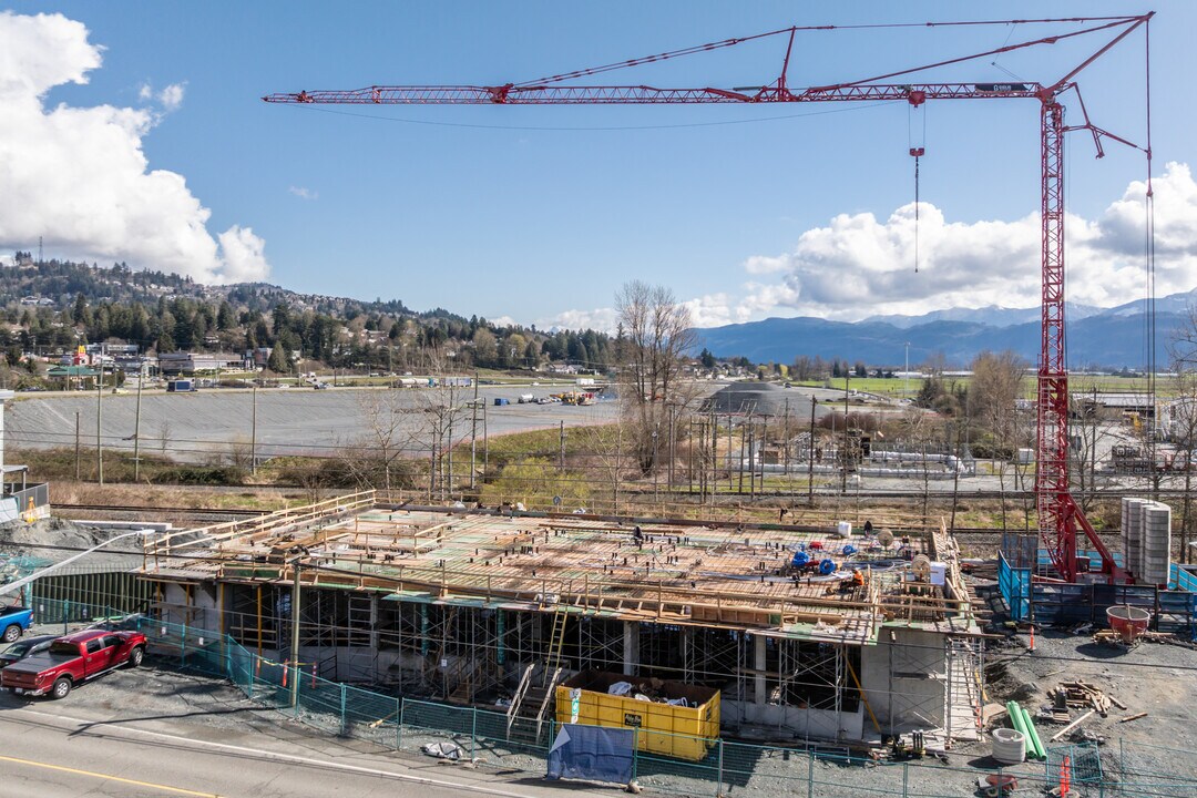 1610 Riverside Rd in Abbotsford, BC - Building Photo