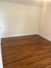 19 Fairbanks St-Unit -2 in Brookline, MA - Building Photo - Building Photo