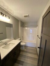 800 Texas Ave NW in Hutchinson, MN - Building Photo - Building Photo