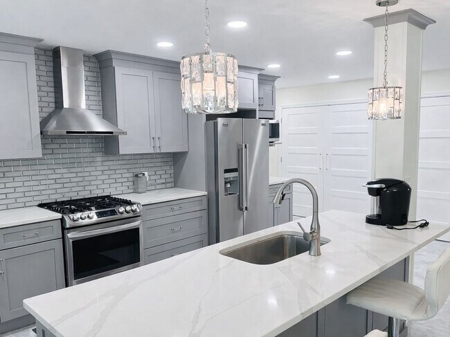 2124 Zelda Dr NE in Atlanta, GA - Building Photo - Building Photo