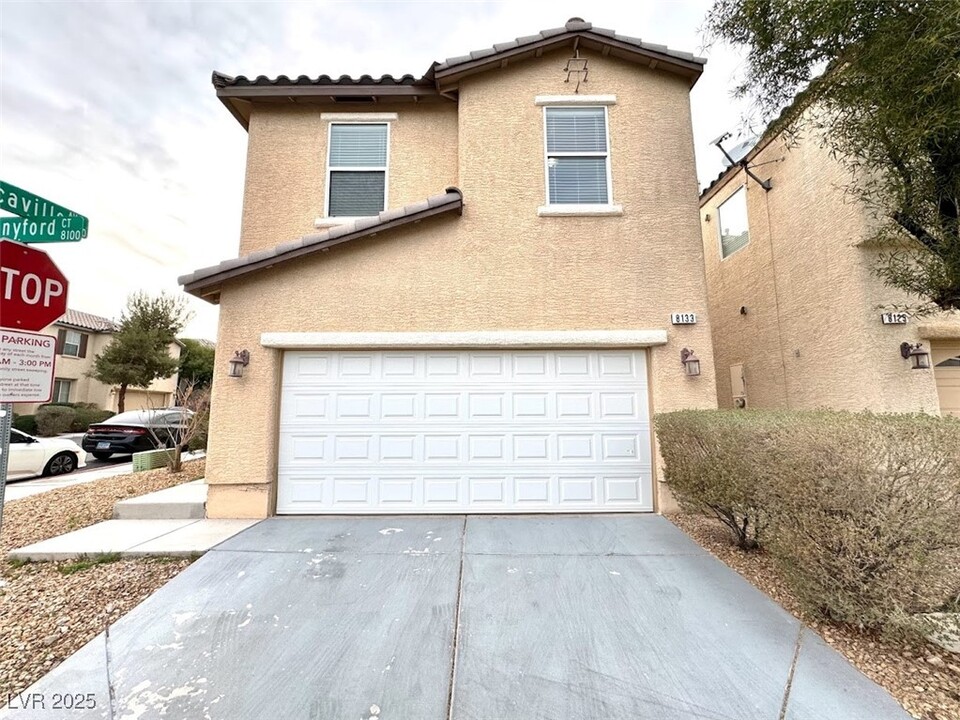 8133 Stonyford Ct in Las Vegas, NV - Building Photo