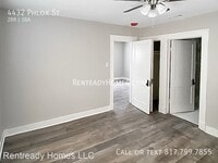 4432 Phlox St photo'