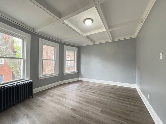 39 Shepard Ave, Unit 11 in East Orange, NJ - Foto de edificio - Building Photo