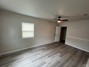 205 Ruberia Ave in Pensacola, FL - Building Photo - Building Photo