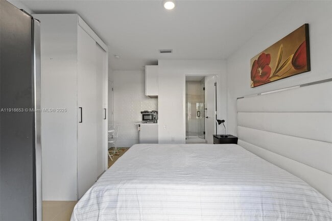 275 NW 13th Pl in Florida City, FL - Building Photo - Building Photo