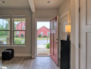 211 Meritage St in Greer, SC - Building Photo - Building Photo