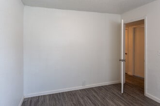 Las Brisas Apartments in Oklahoma City, OK - Foto de edificio - Interior Photo