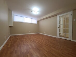 206 Alexander Rd in Newmarket, ON - Building Photo - Building Photo
