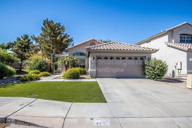 property at 407 W Colt Rd