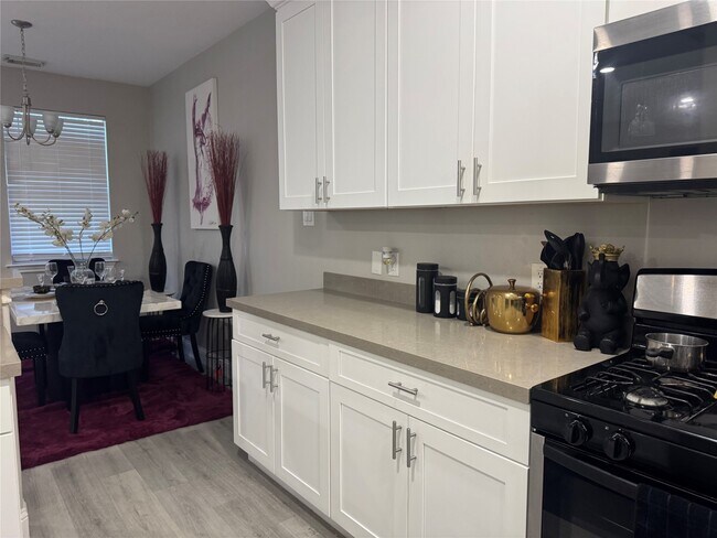 3135 Atherton Canyon Ln in Houston, TX - Foto de edificio - Building Photo