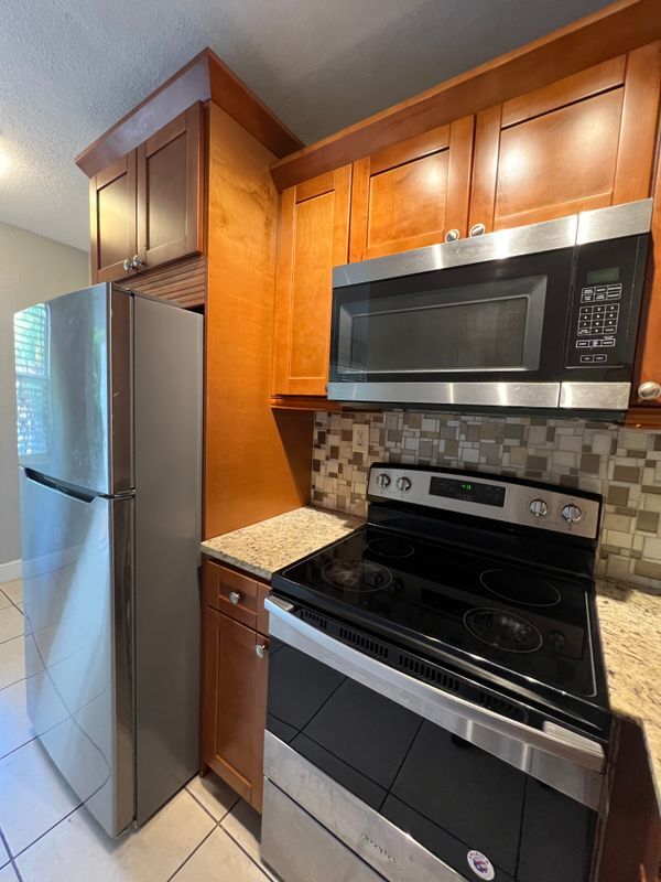 2018 NE 17th Ct in Fort Lauderdale, FL - Building Photo - Building Photo