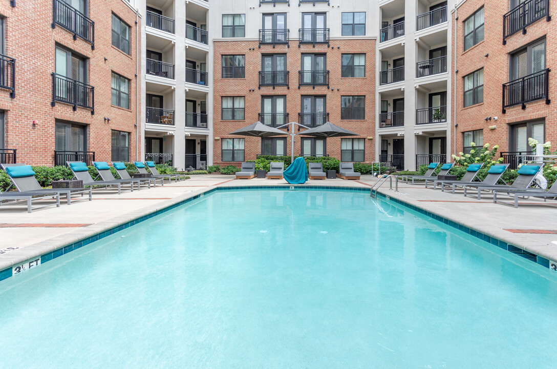 Midtown Green in Raleigh, NC - Building Photo