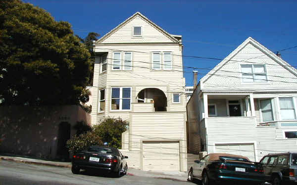 1137 De Haro St in San Francisco, CA - Building Photo