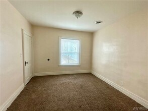 34 Hayden St in Buffalo, NY - Building Photo - Building Photo