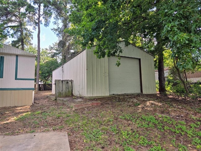 16815 W Alderson in Montgomery, TX - Building Photo - Building Photo