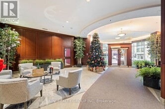 234-234 Rideau St in Ottawa, ON - Building Photo - Building Photo