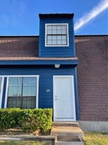 520 North St in Pettus, TX - Building Photo