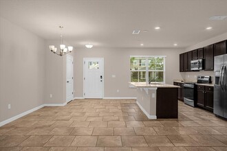 16935 Tesla Alley in Winter Garden, FL - Building Photo - Building Photo