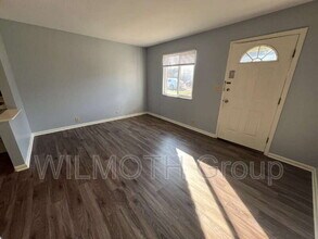 322 N Clark St in Lebanon, IN - Foto de edificio - Building Photo