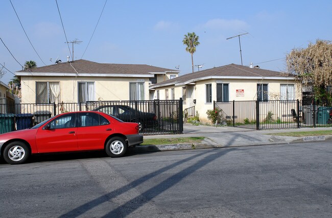 10833-10837 S Burin Ave in Inglewood, CA - Building Photo - Building Photo