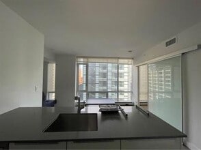 1283 Howe St in Vancouver, BC - Building Photo - Building Photo