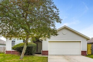 387 Summit Dr in Orange Park, FL - Building Photo