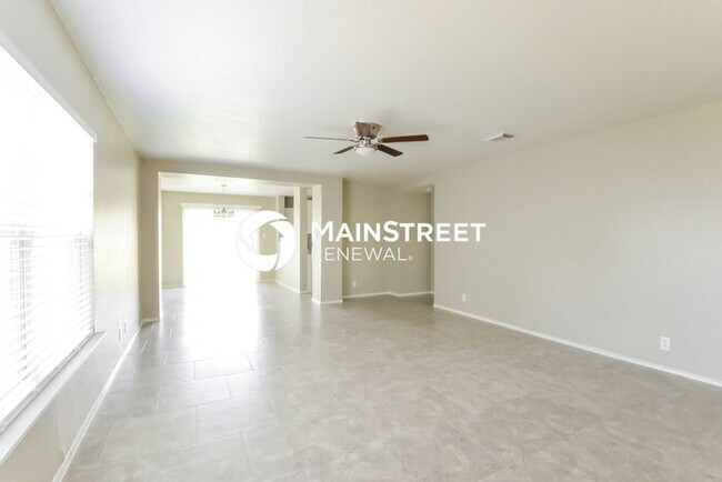 3743 Candleglenn in San Antonio, TX - Building Photo - Building Photo