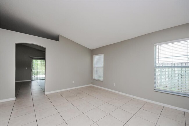 1235 Whitewood Way in Clermont, FL - Building Photo - Building Photo