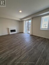 27 Agnes Ln. in Richmond Hill, ON - Building Photo - Building Photo