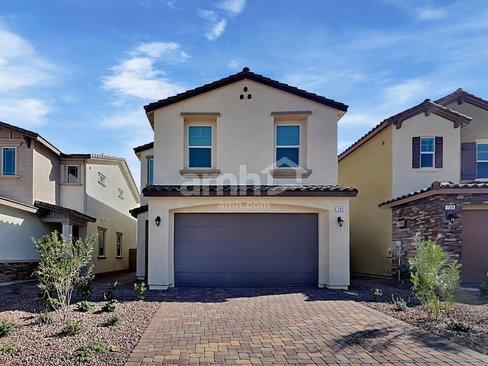 141 Nico Azalea Ln in Henderson, NV - Building Photo