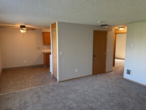 910 E Campbell St in Medical Lake, WA - Building Photo - Building Photo